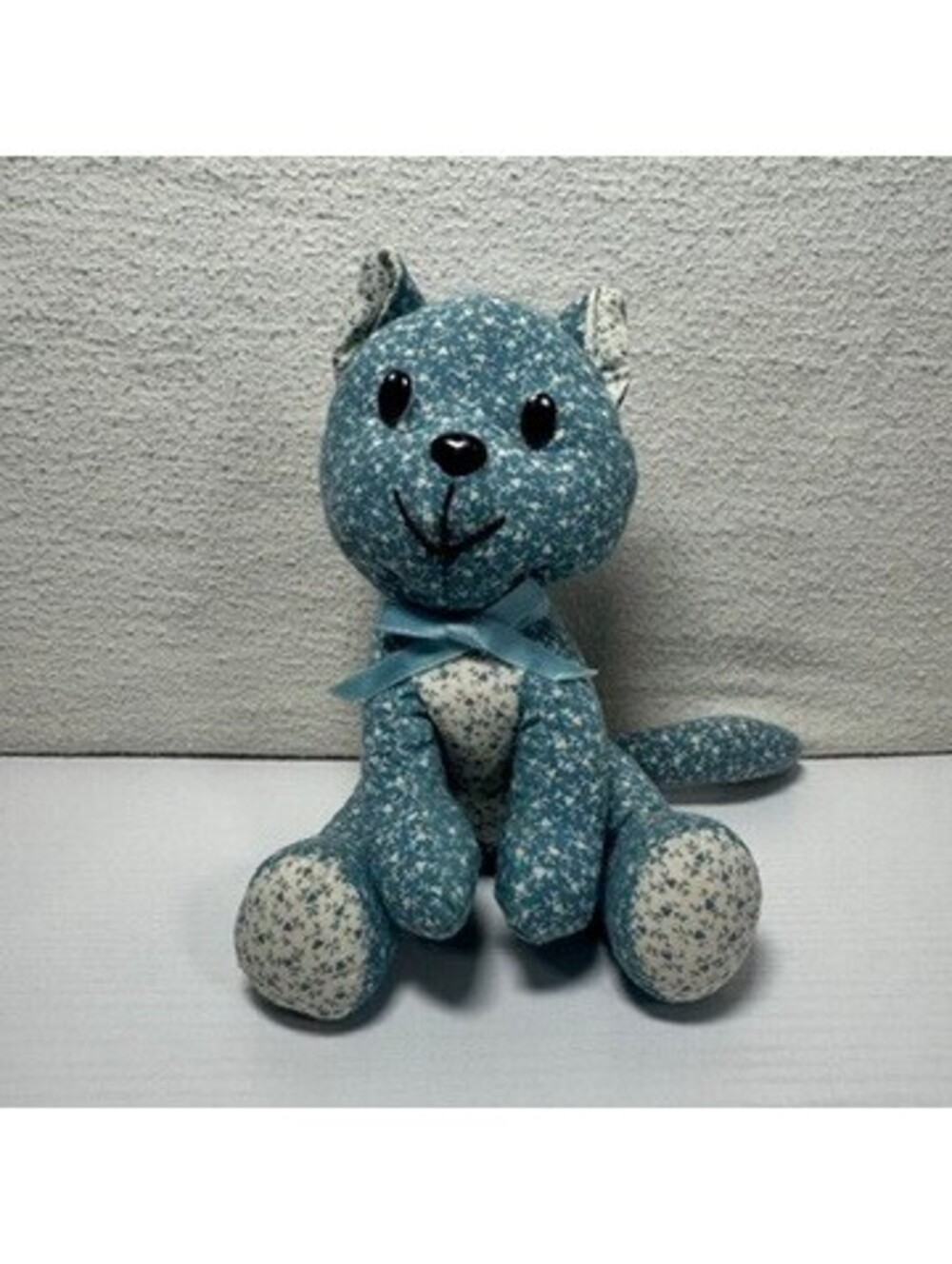 Vintage Russ Berrie & Co Kitten Plush Blue Fabric Floral BowToy Doll Figure‎